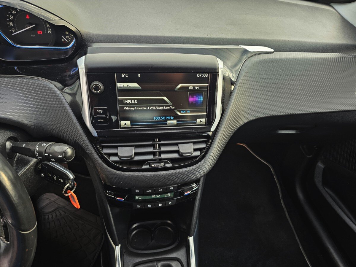 Peugeot 2008 Kombi 1,6 l 88 kw