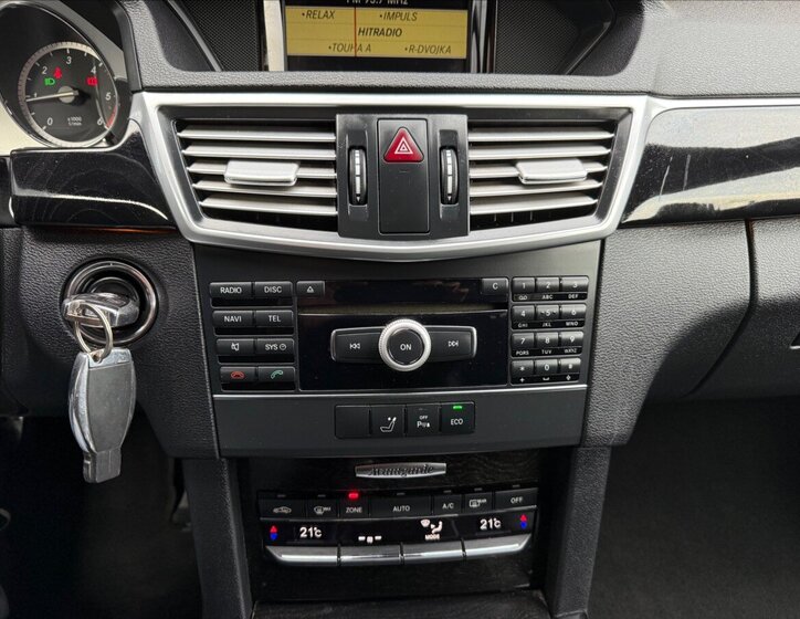 Mercedes-Benz Třídy E Kombi 2,1 l 100 kw