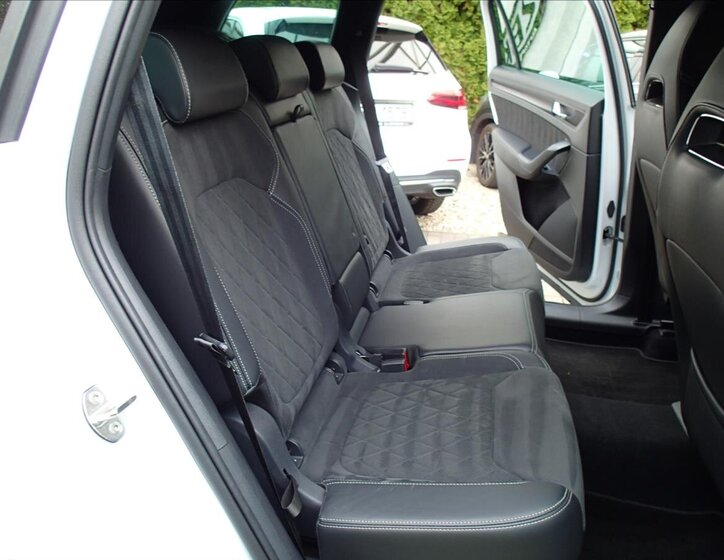 Škoda Kodiaq SUV / Terénní 1,5 l 110 kw