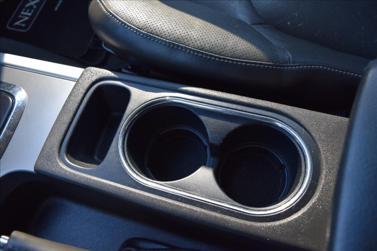 Nissan Navara Pick-up 3,0 l 170 kw