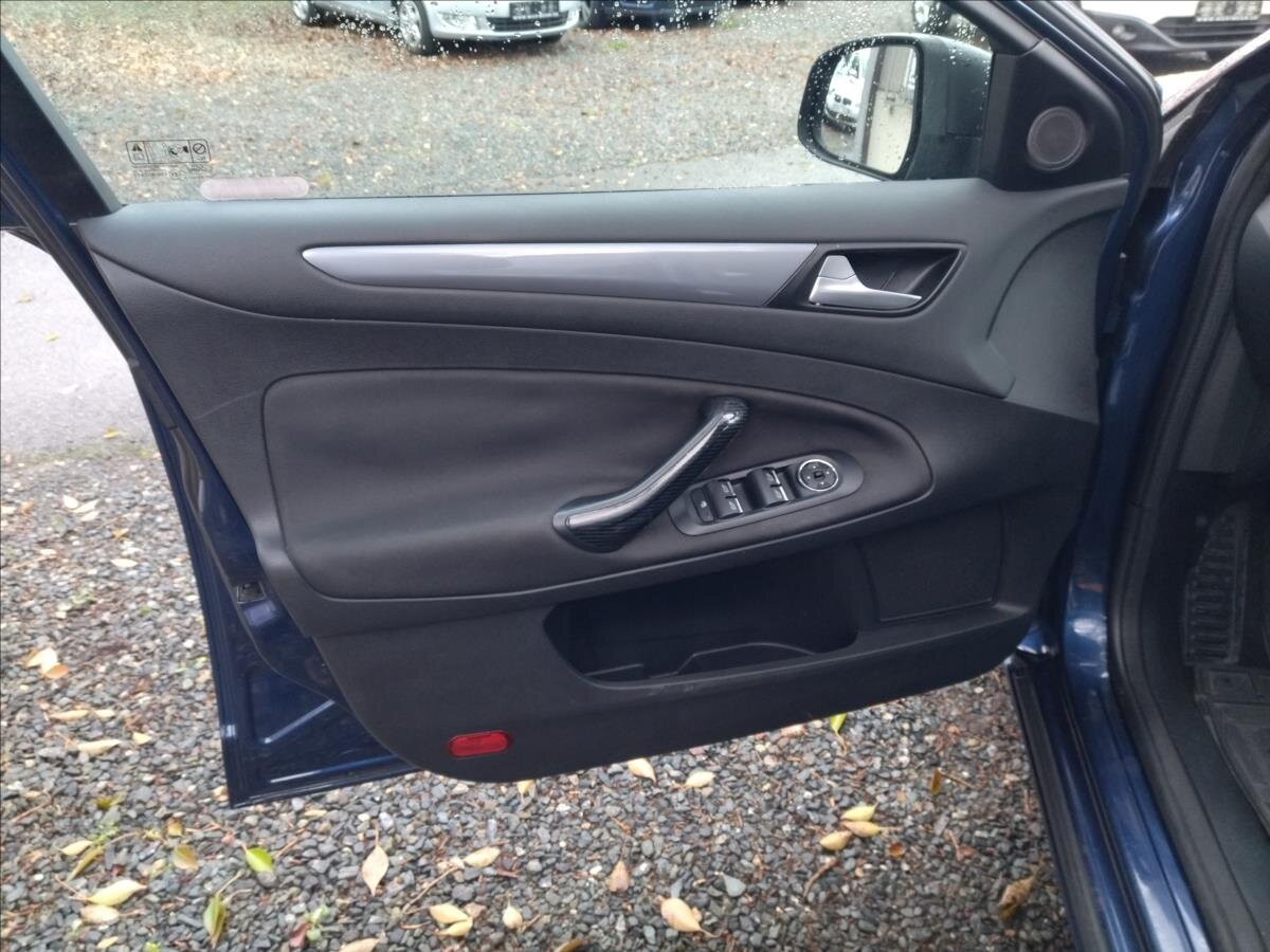 Ford Mondeo Hatchback 1,6 l 85 kw