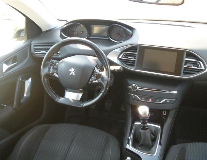 Peugeot 308 14