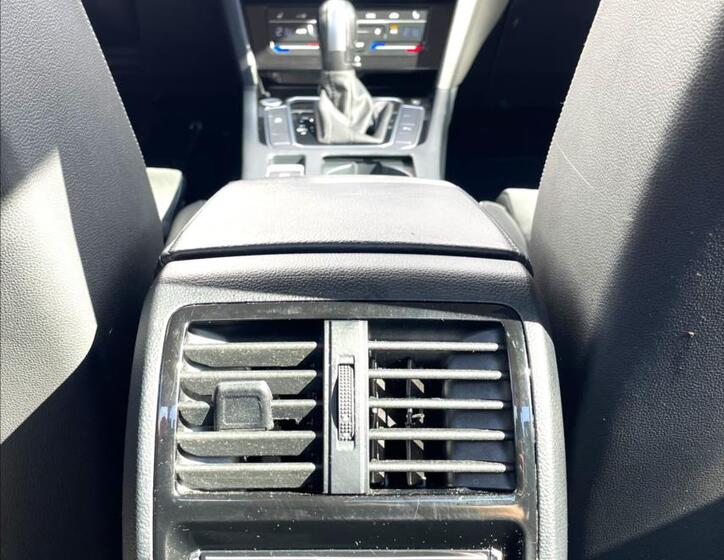 Volkswagen Passat 19