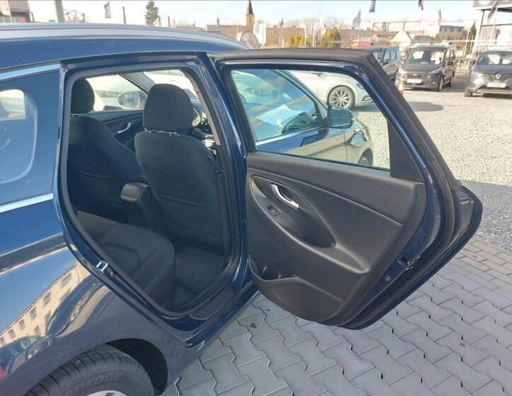Hyundai i30 Kombi 1,6 l 85 kw