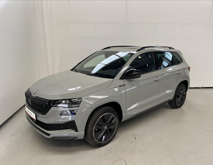 Škoda Karoq SUV / Terénní 1,5 l 110 kw