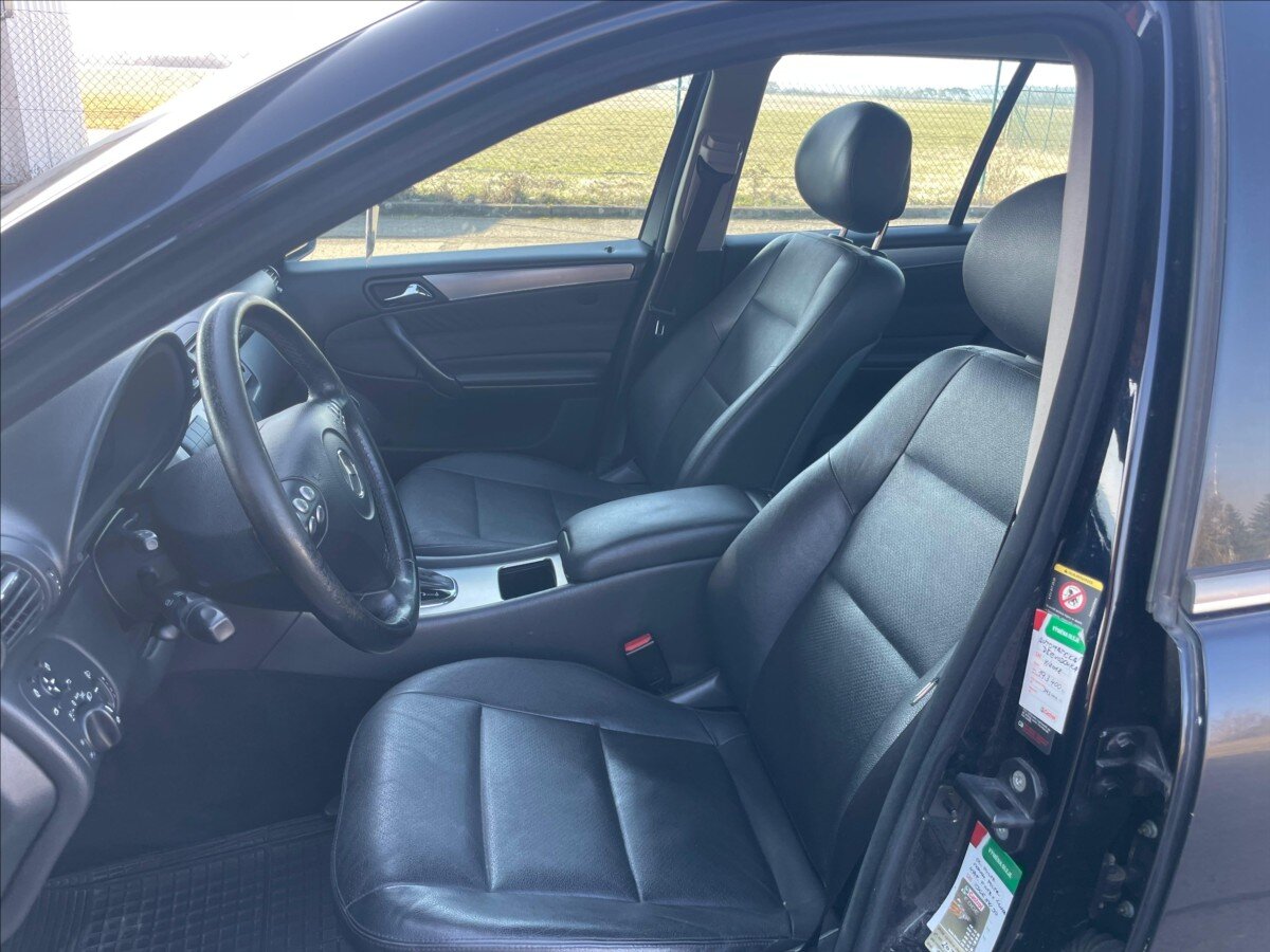 Mercedes-Benz Třídy C Kombi 2,1 l 110 kw