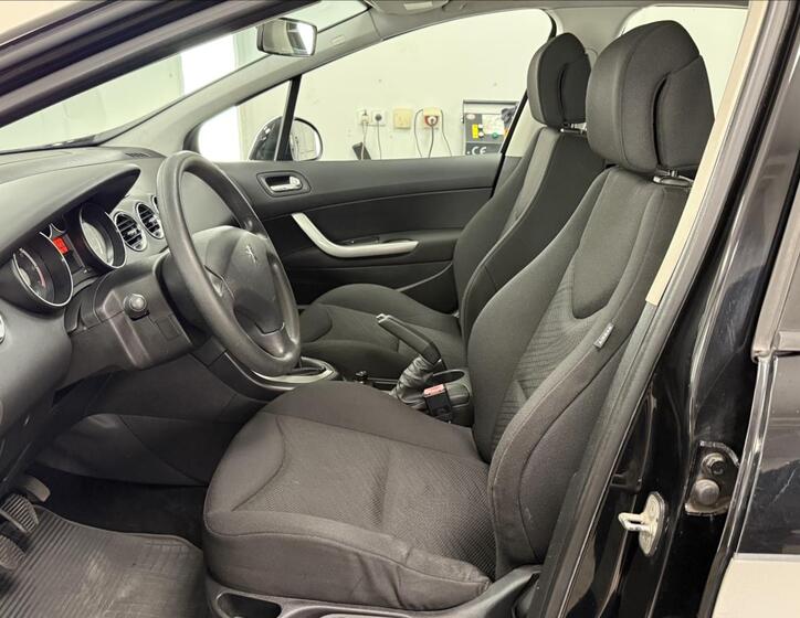 Peugeot 308 8