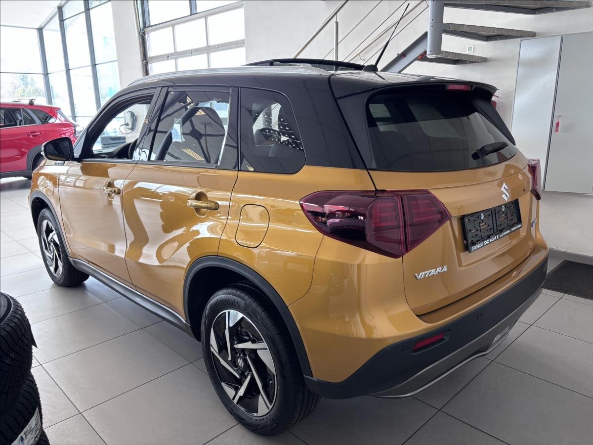 Suzuki Vitara SUV / Terénní 1,4 l 81 kw