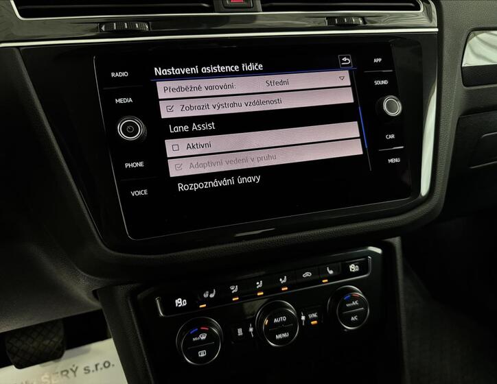 Volkswagen Tiguan 24