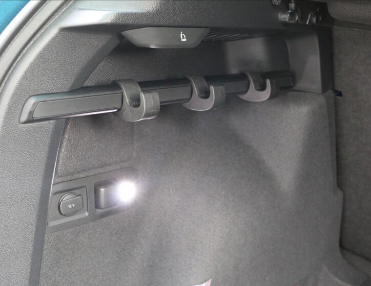 Škoda Karoq Kombi 1,6 l 85 kw