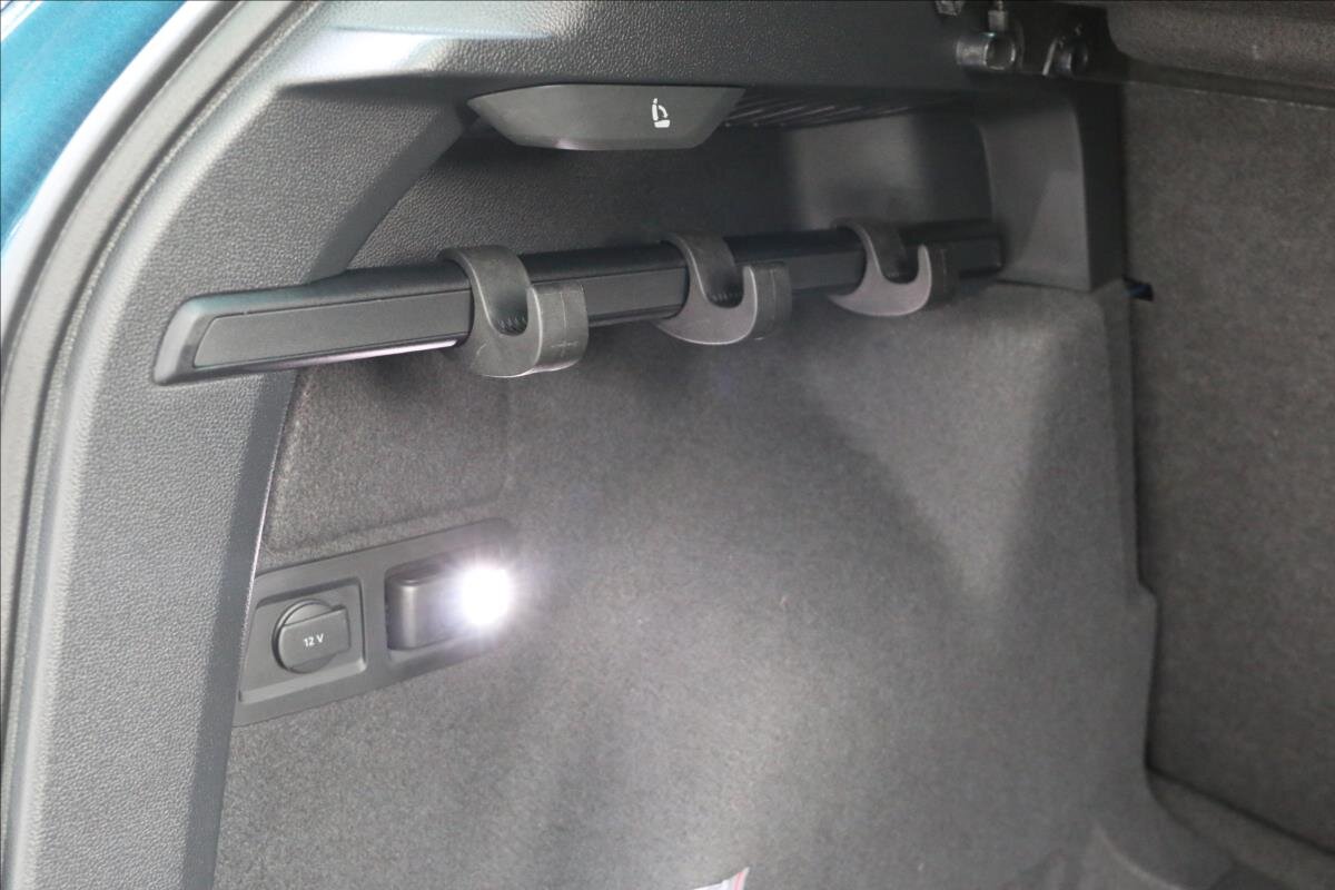 Škoda Karoq Kombi 1,6 l 85 kw