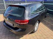 Volkswagen Passat Kombi 2,0 l 110 kw
