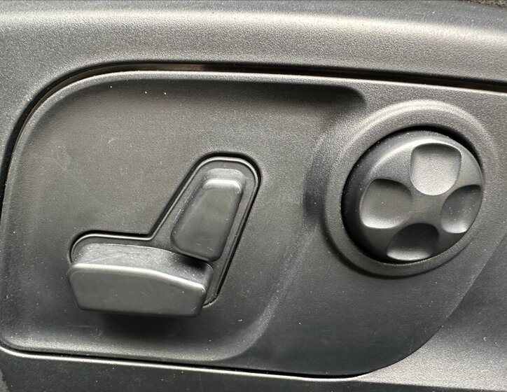 Maserati Ghibli Sedan 3,0 l 316 kw