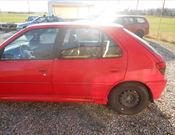 Peugeot 306 Hatchback 1,4 l 55 kw