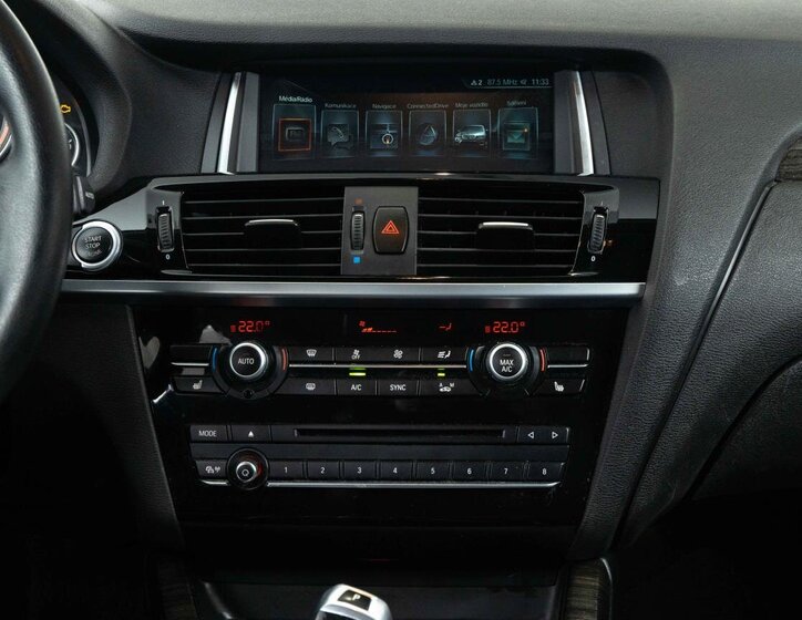 BMW X3 SUV 2,0 l 140 kw