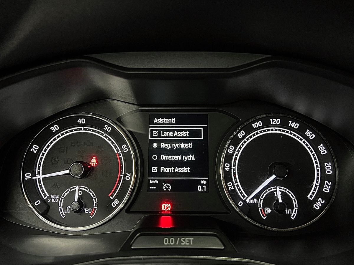 Škoda Kamiq SUV / Terénní 1,5 l 110 kw