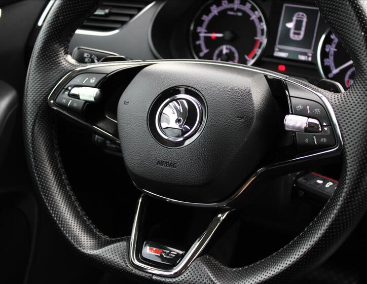 Škoda Octavia 19