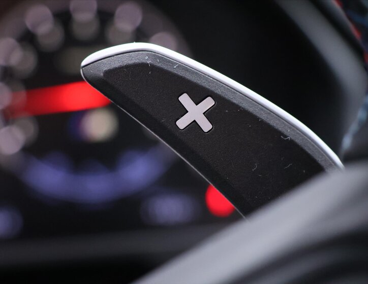 BMW X5 SUV / Terénní 4,4 l 423 kw