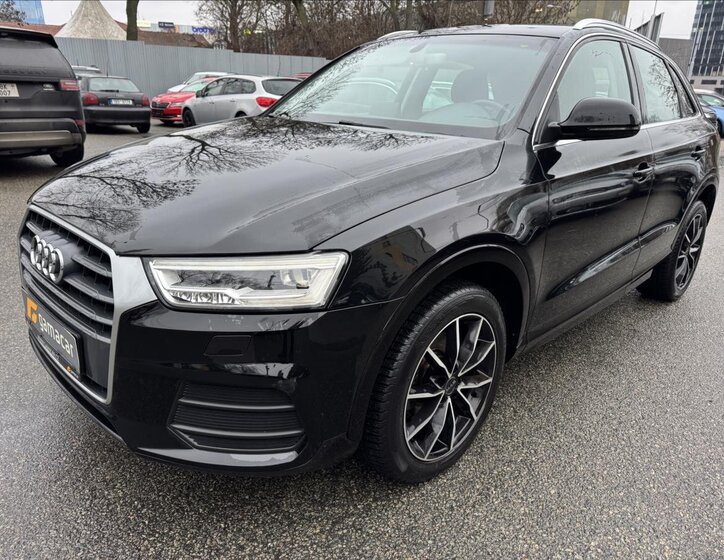 Audi Q3 13