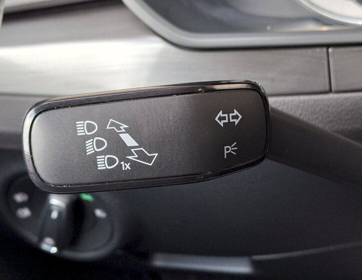 Škoda Superb Sedan / Limuzína 2,0 l 110 kw