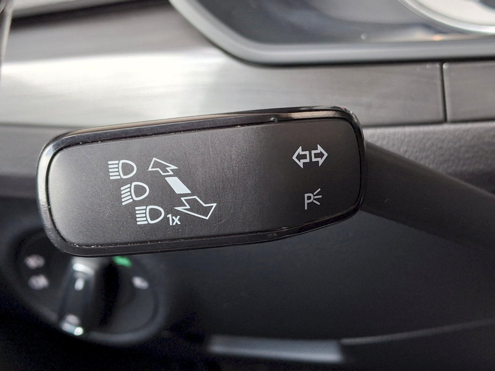 Škoda Superb Sedan / Limuzína 2,0 l 110 kw