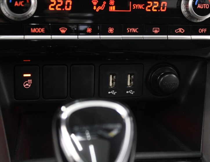 Mitsubishi Eclipse Cross 16