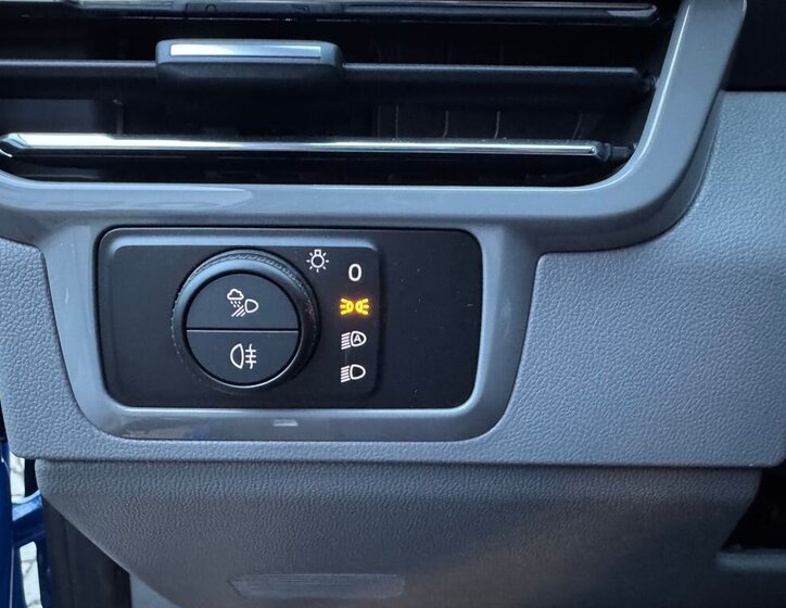 Volkswagen Caravelle 14