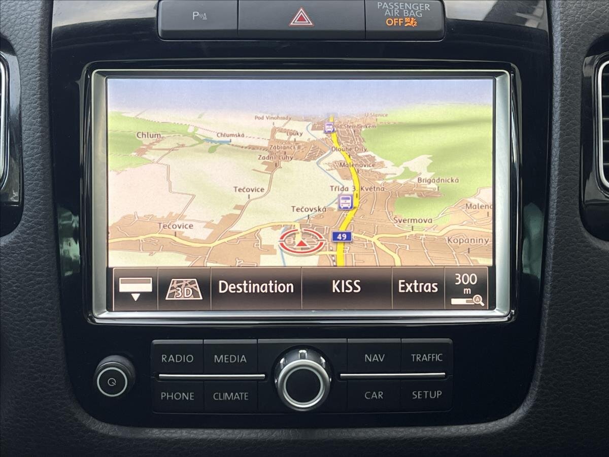 Volkswagen Touareg SUV / Terénní 3,0 l 150 kw