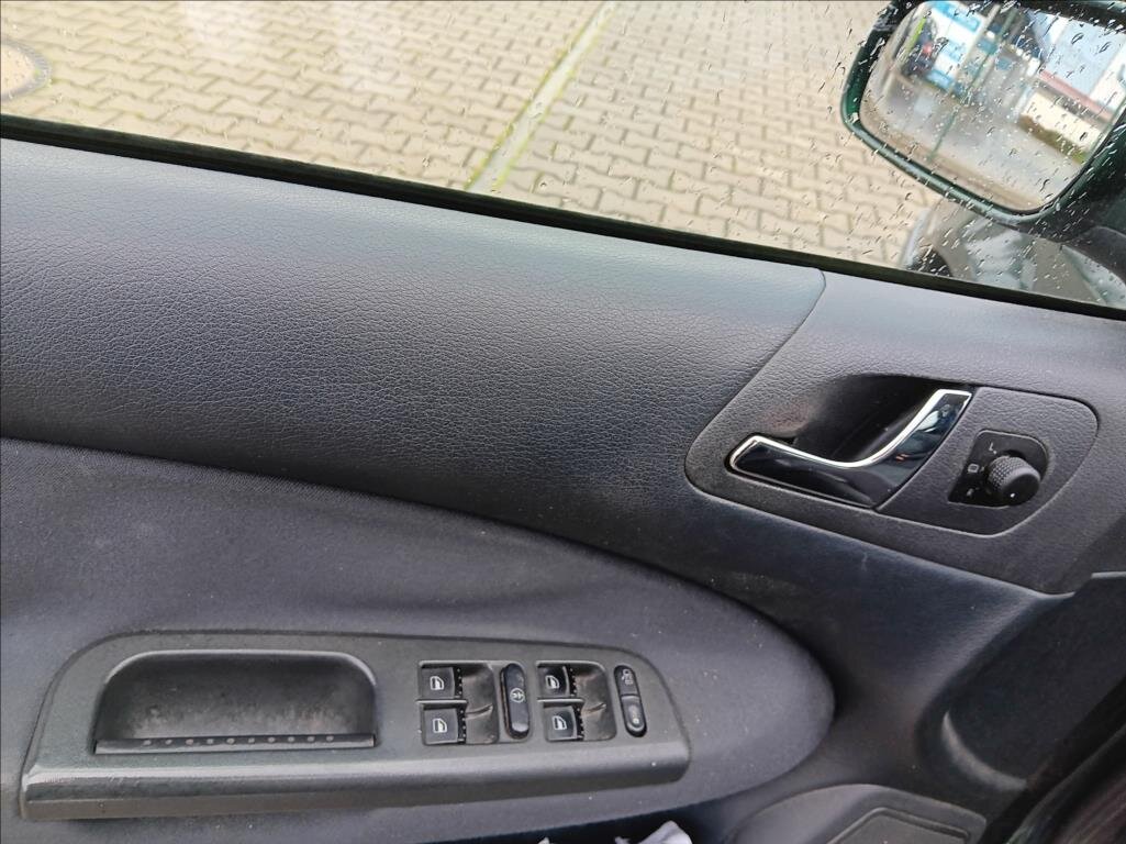 Škoda Octavia Liftback 1,6 l 75 kw