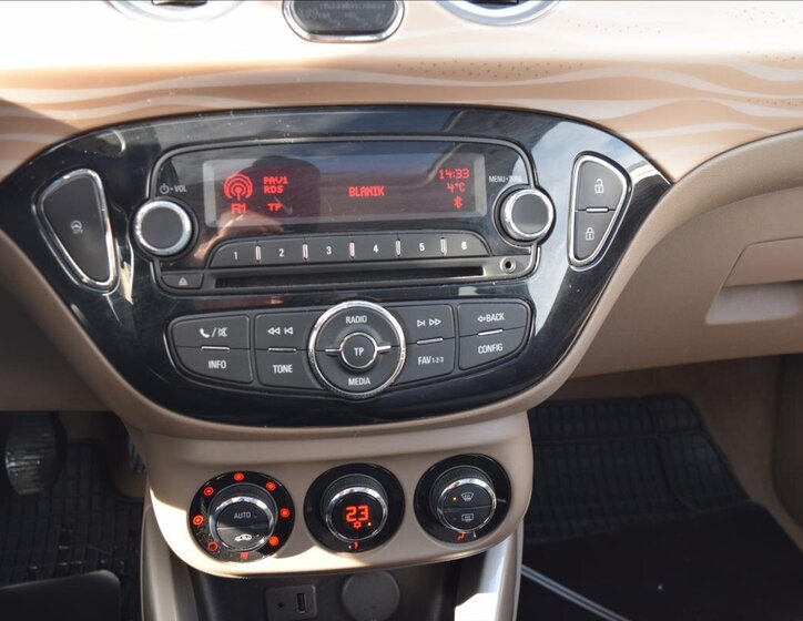 Opel Adam Hatchback 1,2 l 51 kw