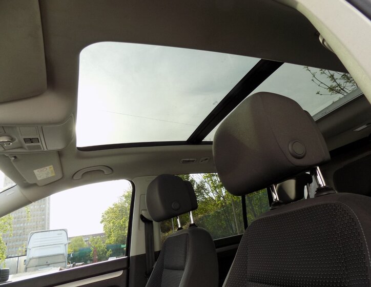 Volkswagen Touran 40