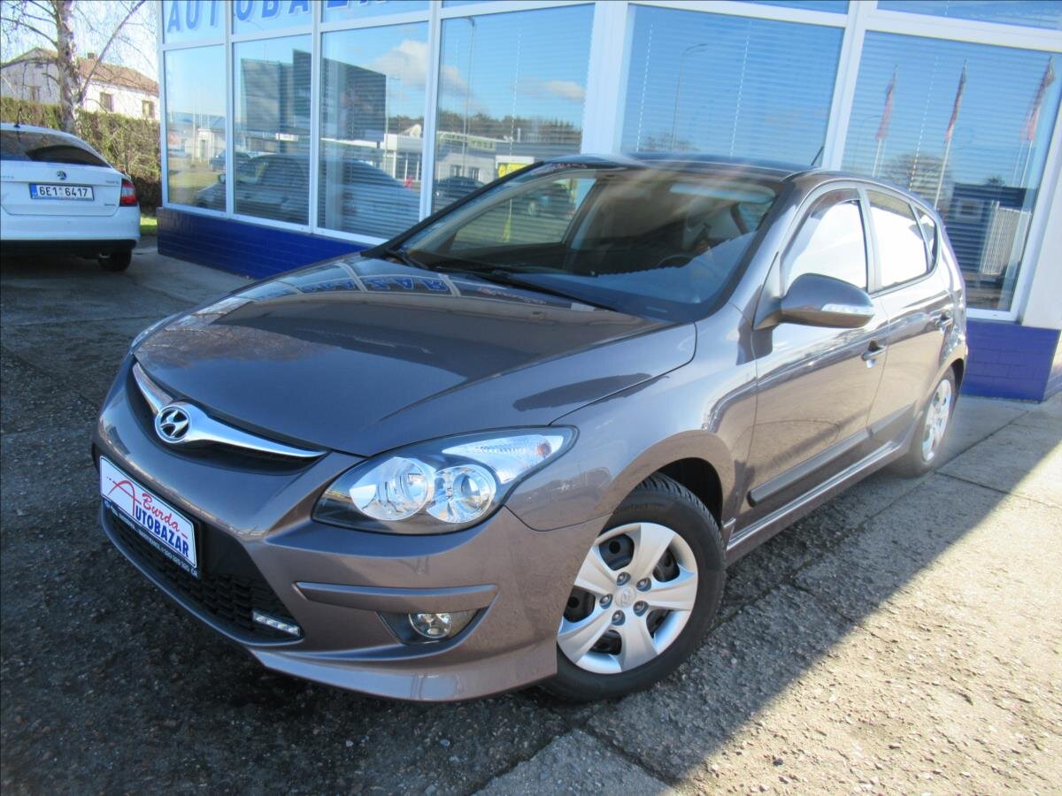 Hyundai i30 Hatchback 1,4 l 80 kw
