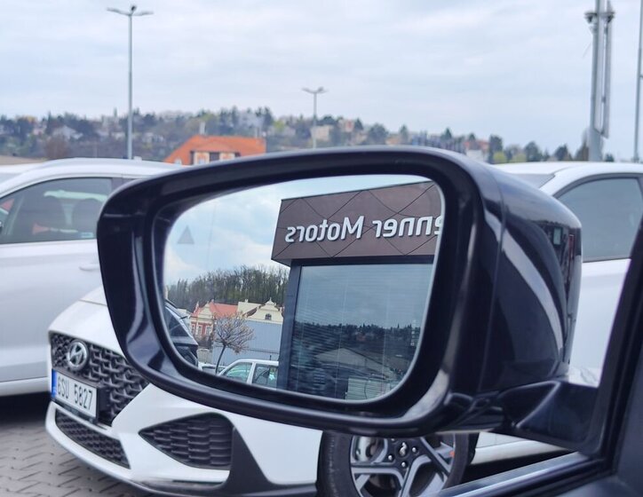 BMW Řada 5 Sedan / Limuzína 3,0 l 235 kw