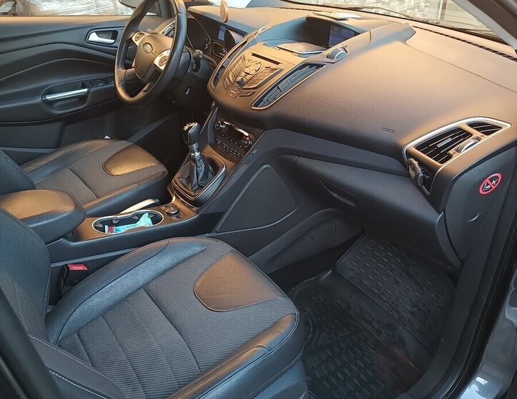 Ford Kuga SUV 0,0 132 kw