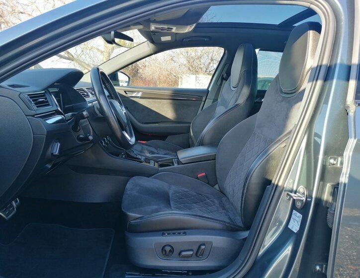 Škoda Superb Kombi 1,4 l 160 kw