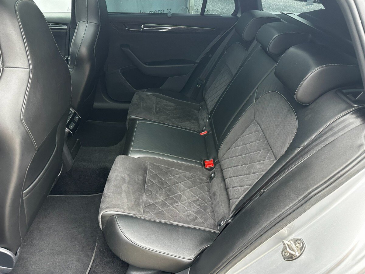 Škoda Superb Kombi 2,0 l 206 kw