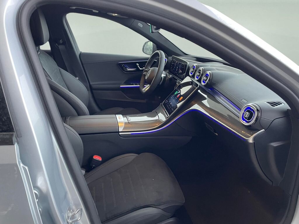 Mercedes-Benz Třídy C Sedan 2,0 l 145 kw