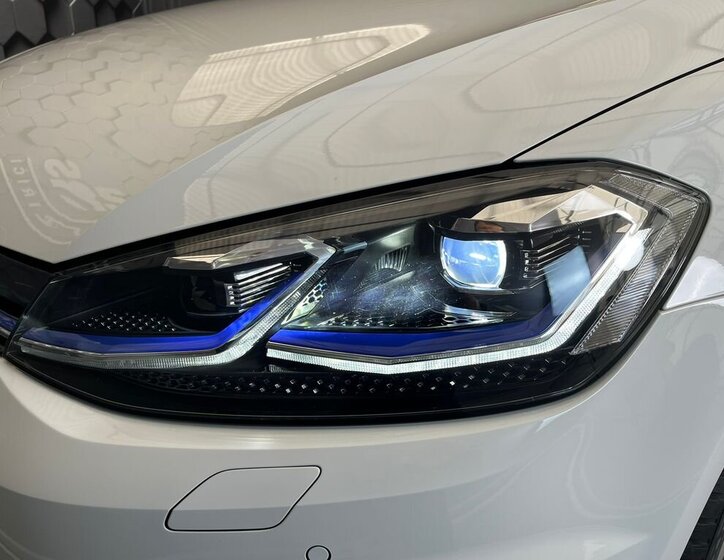 Volkswagen Golf Hatchback 0,0 100 kw