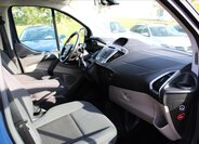 Ford Tourneo Custom 17