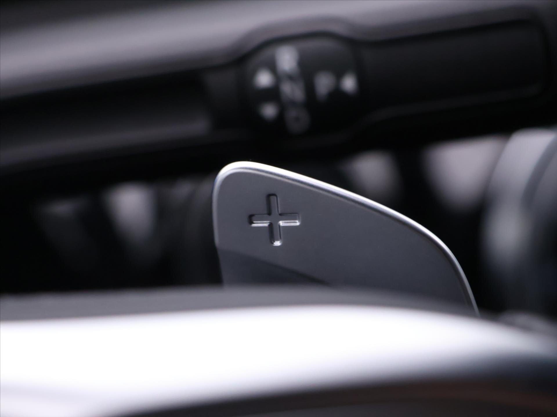 Mercedes-Benz Třídy A Hatchback 1,3 l 120 kw