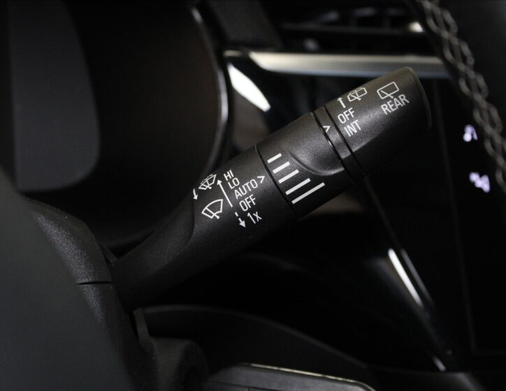 Opel Corsa Hatchback 1,2 l 74 kw