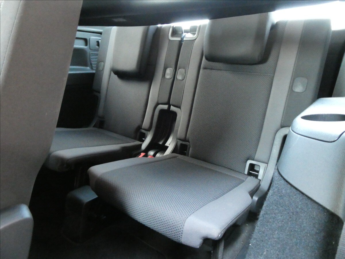 Volkswagen Touran MPV 1,2 l 81 kw