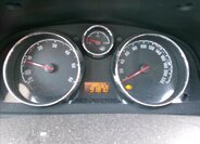 Opel Antara SUV / Terénní 2,2 l 120 kw