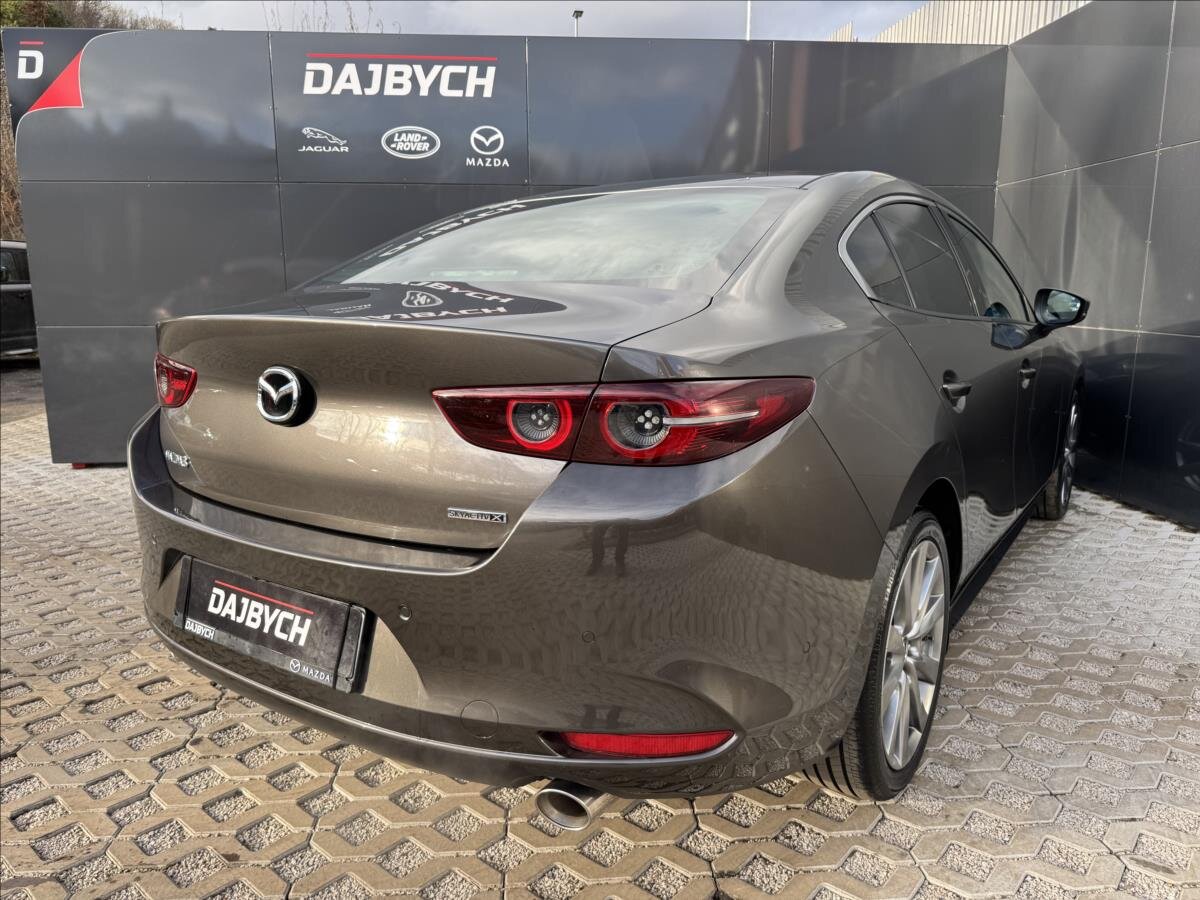 Mazda 3 Sedan / Limuzína 2,0 l 132 kw