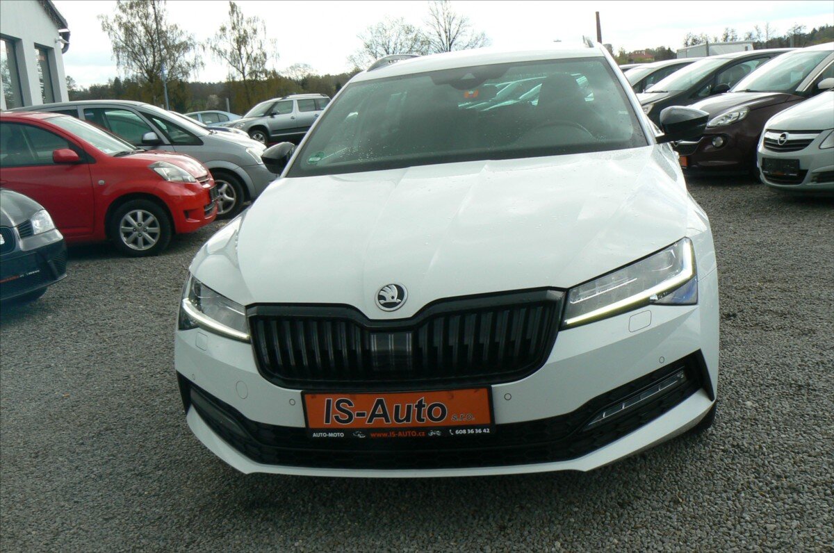 Škoda Superb Kombi 2,0 l 140 kw