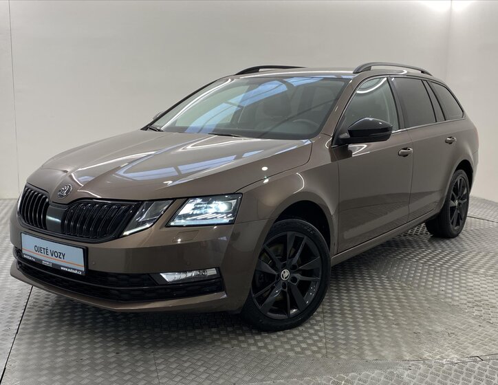 Škoda Octavia 1