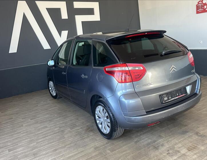 Citroën C4 Picasso 8