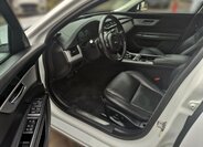 Jaguar XF Sedan / Limuzína 3,0 l 221 kw