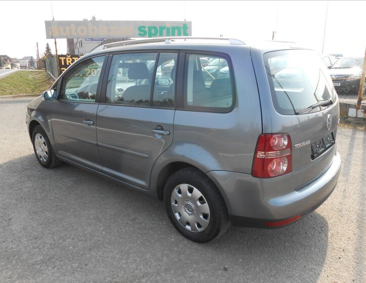 Volkswagen Touran Kombi 2,0 l 103 kw