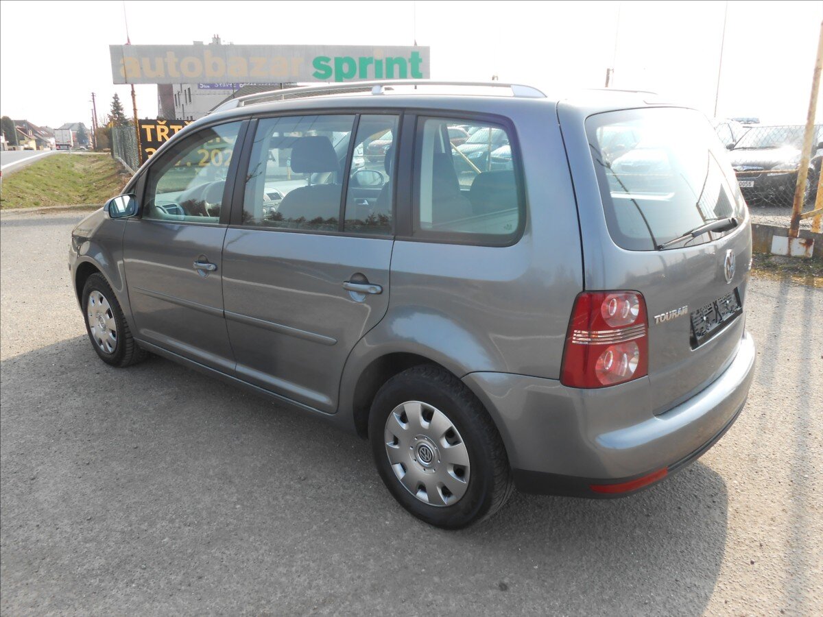 Volkswagen Touran Kombi 2,0 l 103 kw